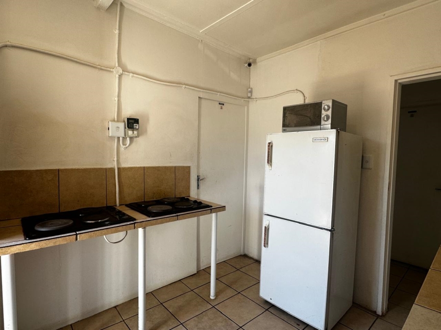 6 Bedroom Property for Sale in Brandwag Free State